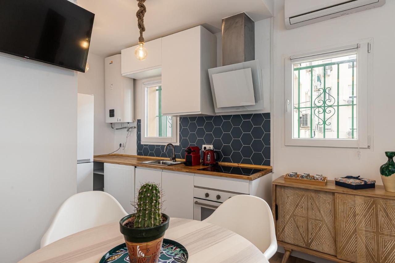 Apartamento Bnbholder Friendly La Latina Madrid Exterior foto