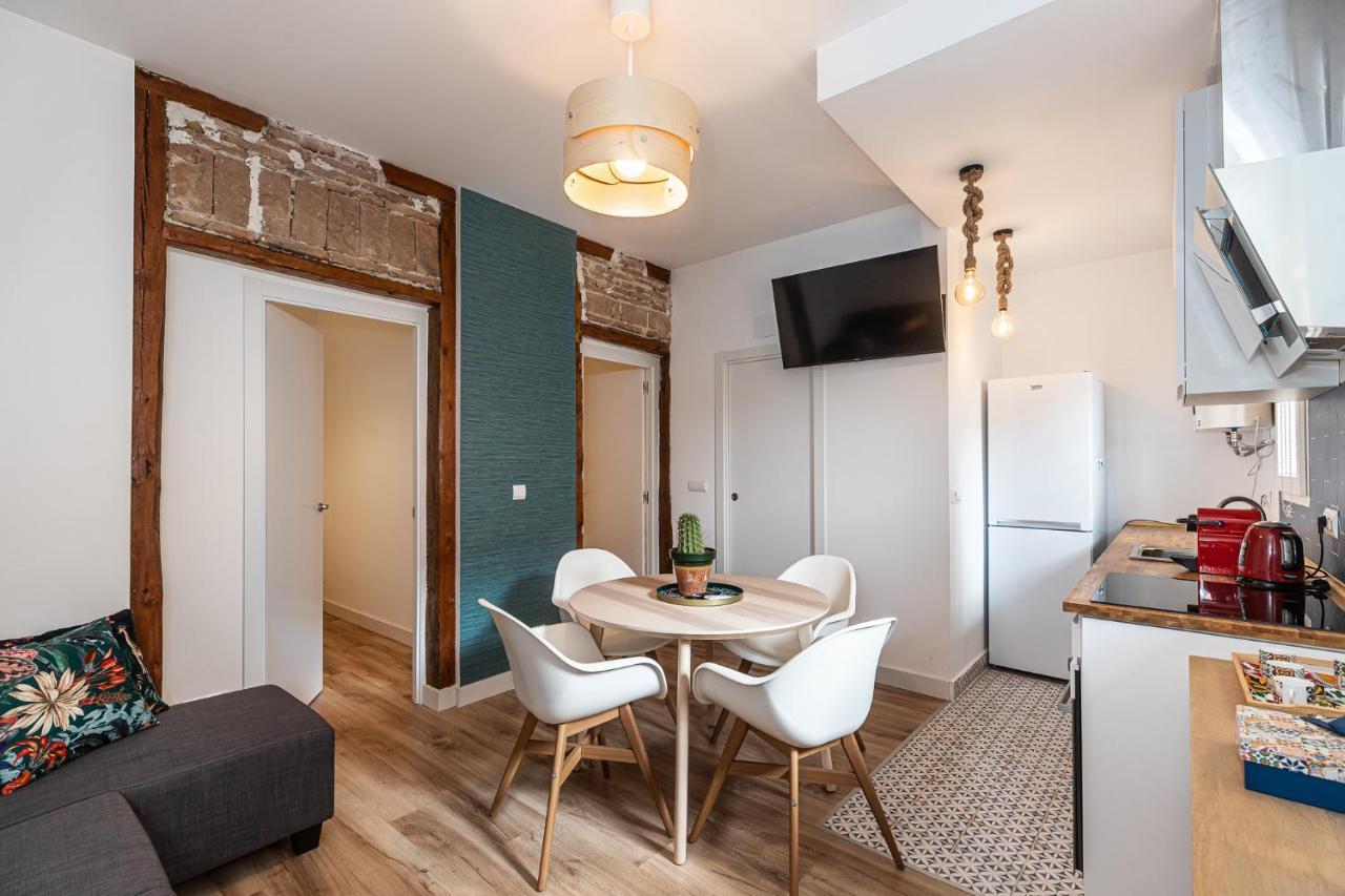 Apartamento Bnbholder Friendly La Latina Madrid Exterior foto